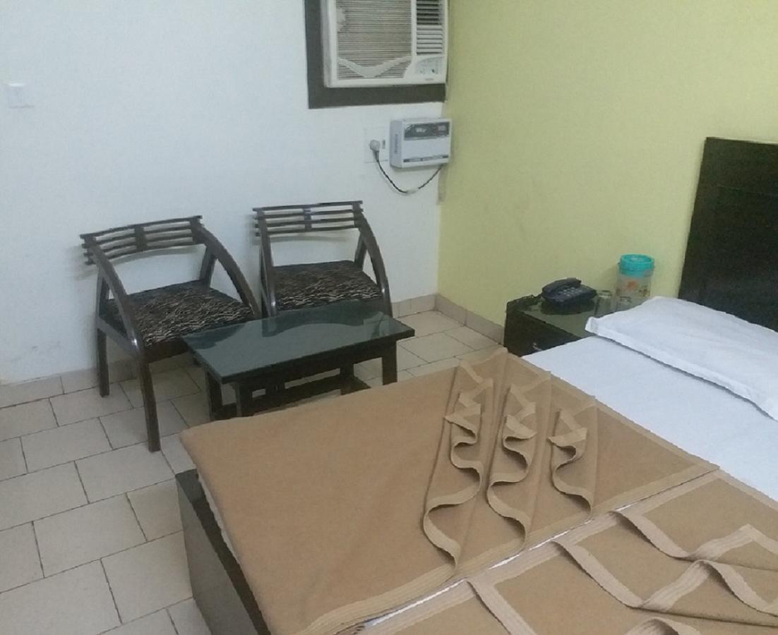 Shreeram Deluxe Hotel New Delhi